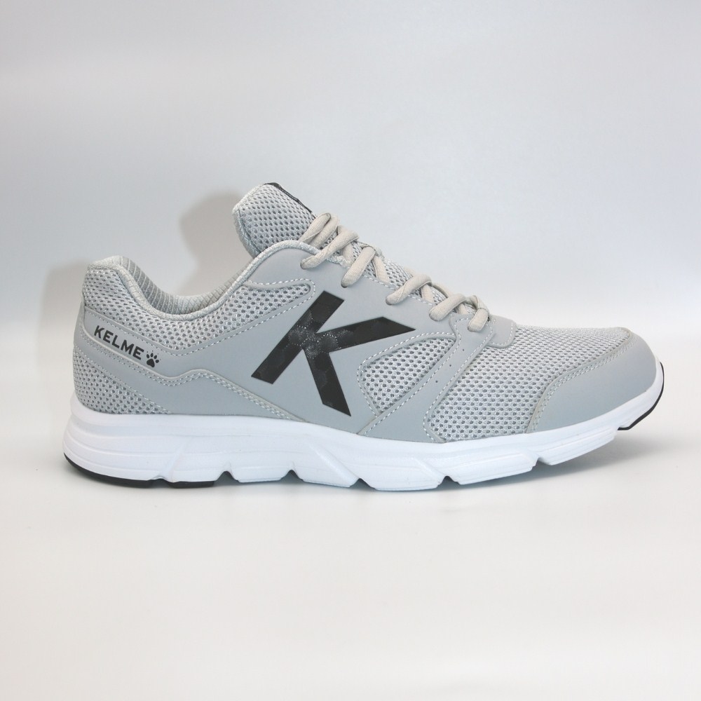 Чоловічі кросівки Kelme (Іспанія) модель 5270