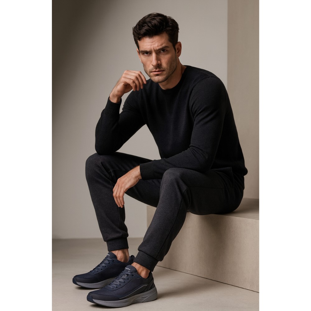 Men’s Blue Water-Resistant Go Soft Sneakers for Everyday Wear model 5657