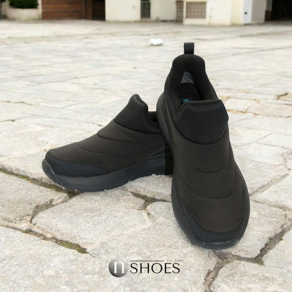 Men's thermal sneakers GRUNBERG (Italy) Gore-Tex insulation model 5740