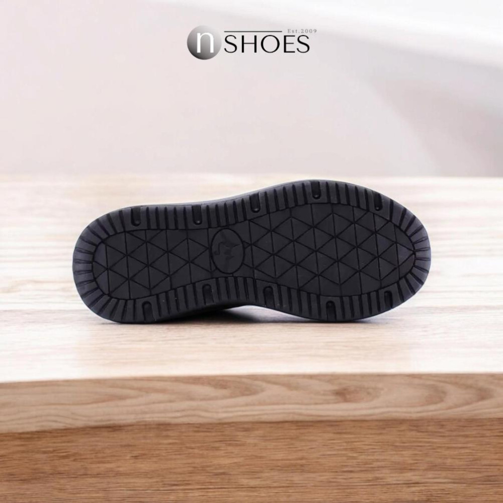 Men's thermal sneakers GRUNBERG (Italy) Gore-Tex insulation model 5740