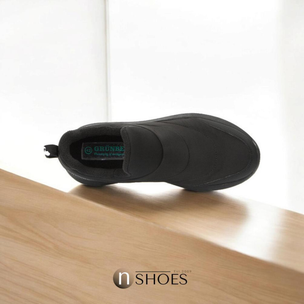 Men's thermal sneakers GRUNBERG (Italy) Gore-Tex insulation model 5740