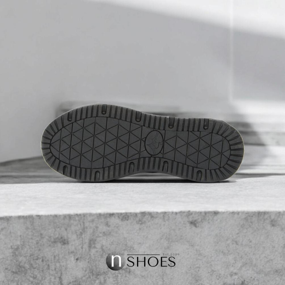 Men's thermal sneakers GRUNBERG (Italy) Gore-Tex insulation model 5740