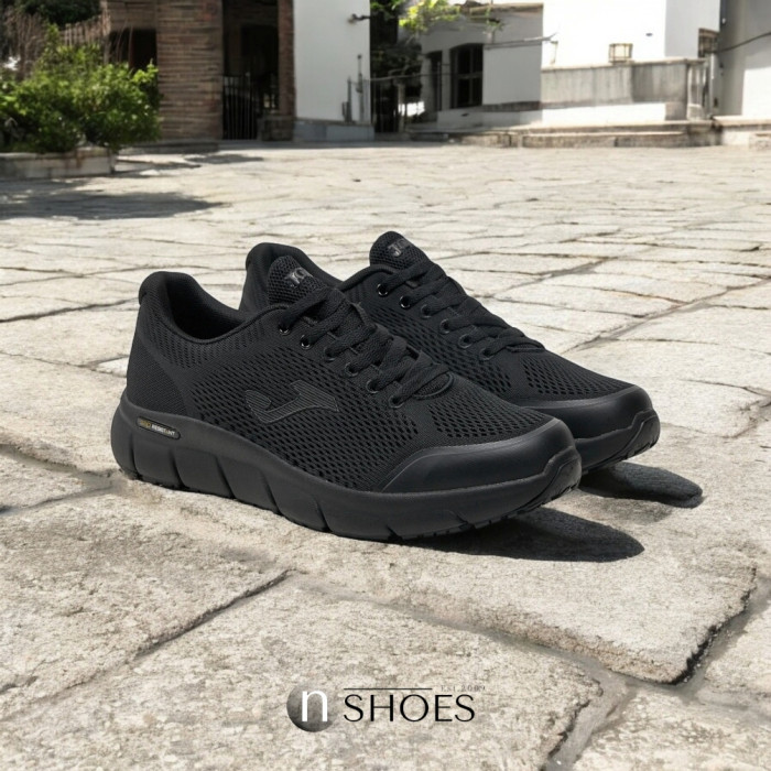 Черные кроссовки Joma Zen CZENW2421 5765 для абсолютного комфорта