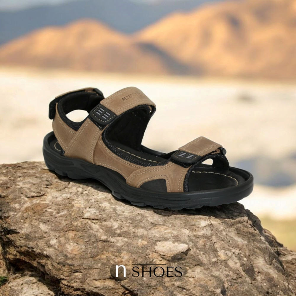 Чоловічі шкіряні бежеві босоніжки Alex Bens (Україна) модель 5921