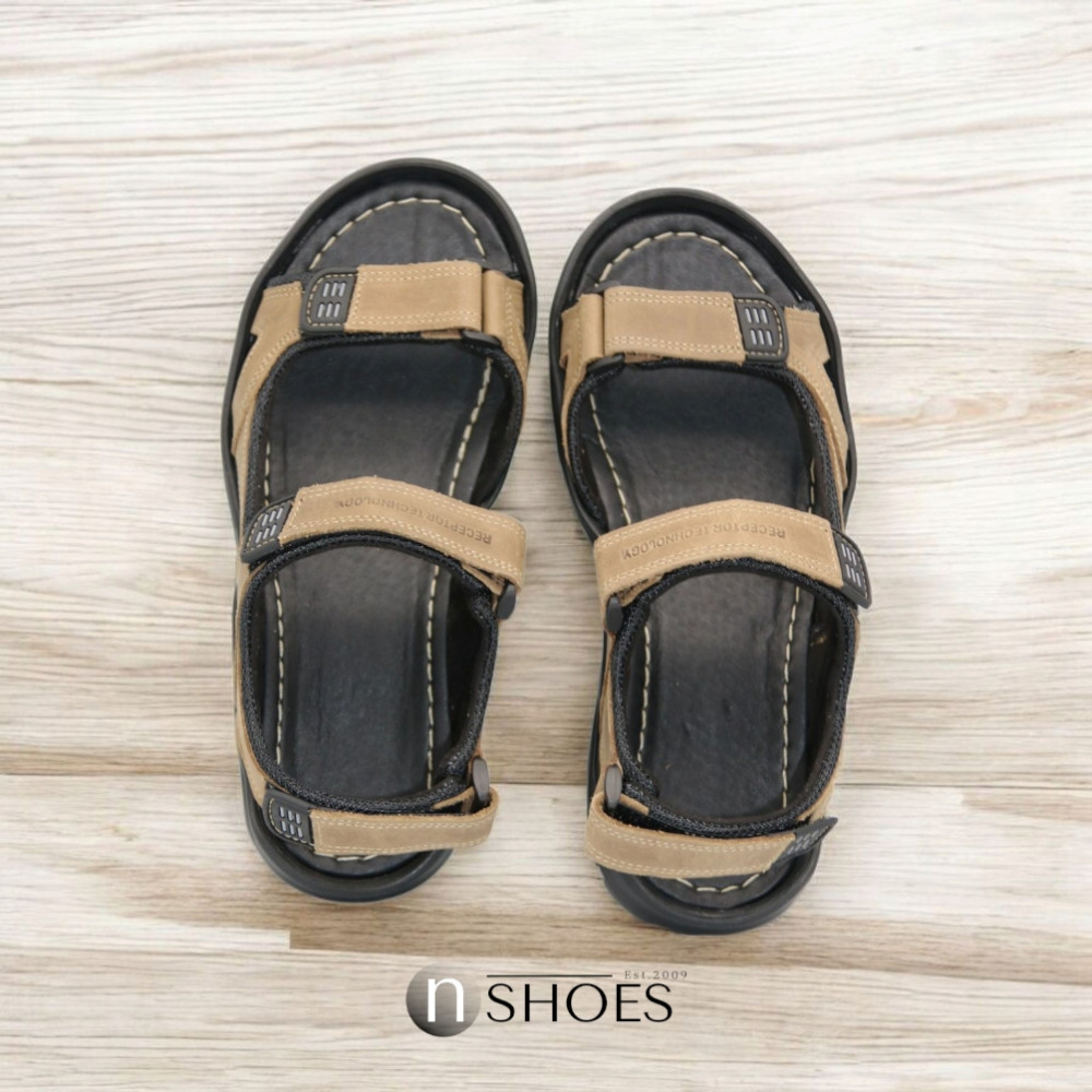 Чоловічі шкіряні бежеві босоніжки Alex Bens (Україна) модель 5921