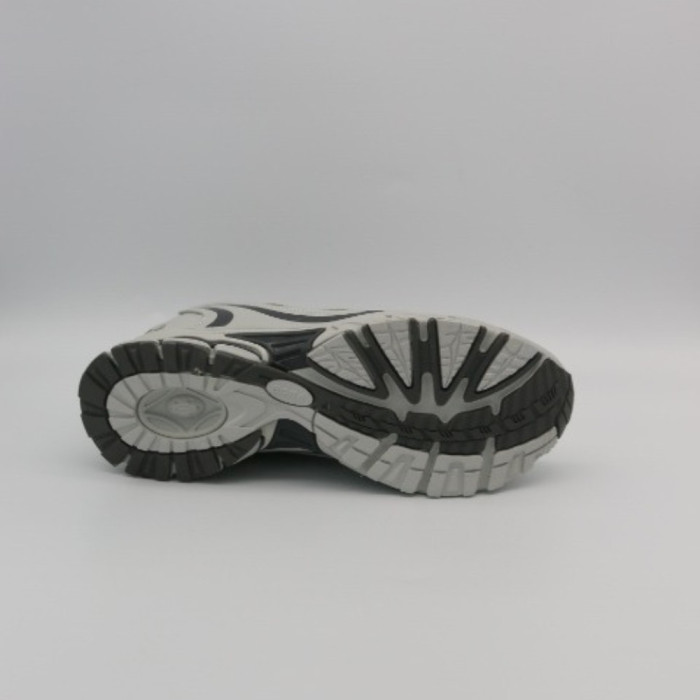Мужские кроссовки Bona 808M Grey-Dark Grey 6136 из натуральной кожи