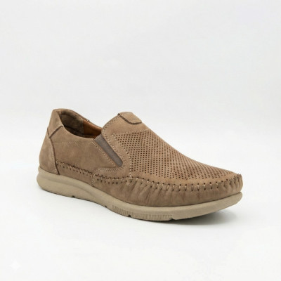 Men's beige summer leather shoes N-SHOES Man's 211834 020 beige nubuk 6142 made of genuine leather with perforation from a Turkish manufacturer Men's beige summer leather shoes N-SHOES Man's 211834 020 beige nubuk 6142 made of genuine leather with perforation from a Turkish manufacturer