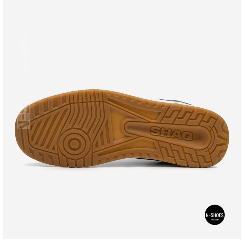 SHAQ BREAKER LOW AQ95014M-B 6283: Low-Profile Black Leather
