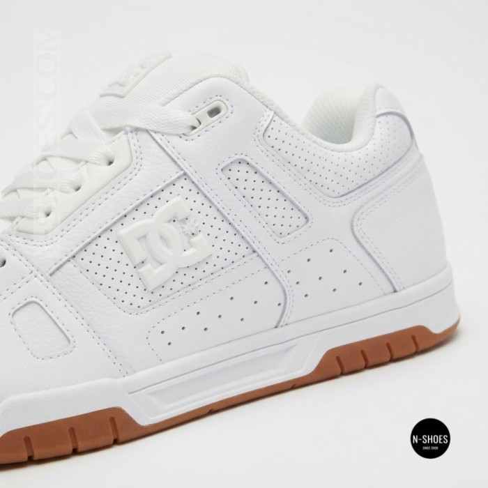 Дуті кросівки DC Shoes CEO-SV5-10121: стиль та якість у кожному кроці