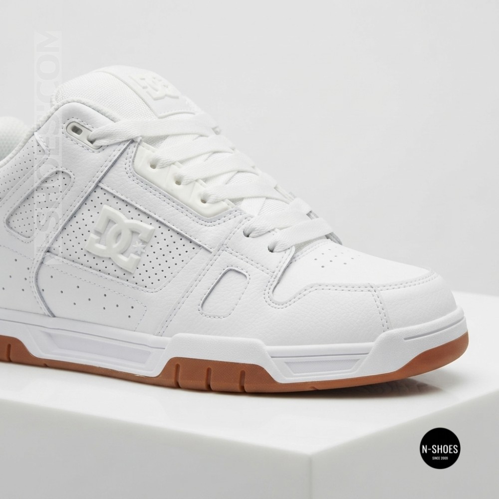 Дутые кроссовки DC Shoes CEO-SV5-10121: стиль и качество в каждом шаге