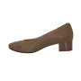 Women's beige low-heeled shoes Cortesini (Poland) model 2981