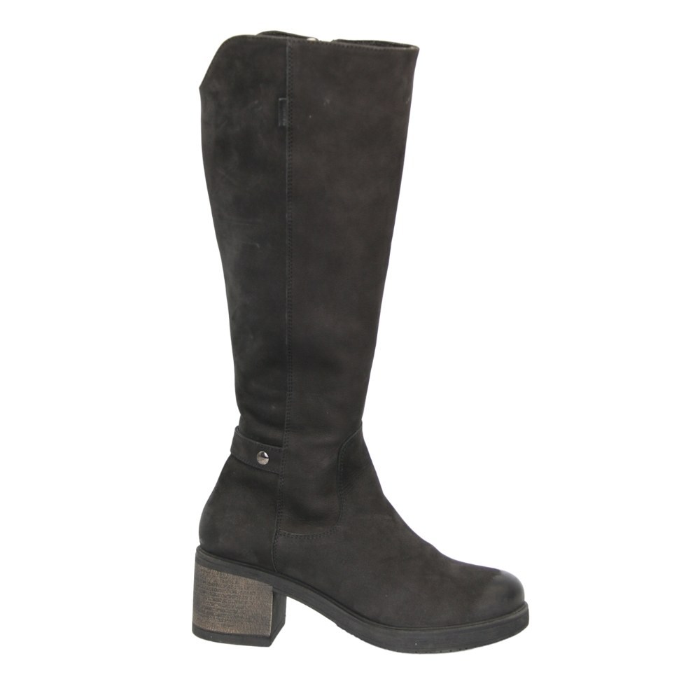 Женские коричневые сапоги NESSI (Польша) модель 3961