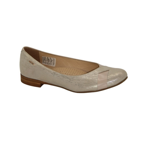Women's beige ballet shoes Steizer Poland 8463 4070 made of genuine leather from a Polish factory