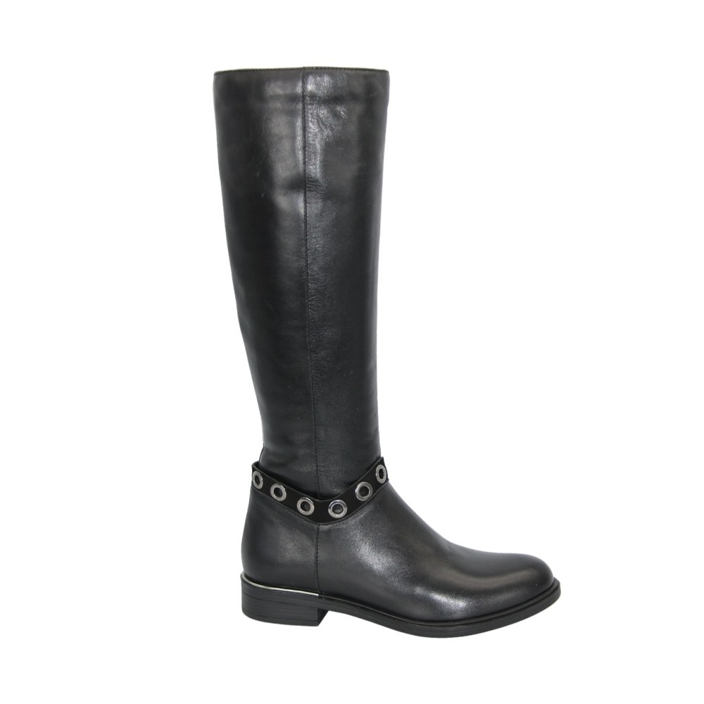 Women's black winter boots NESSI (Poland) model 4318