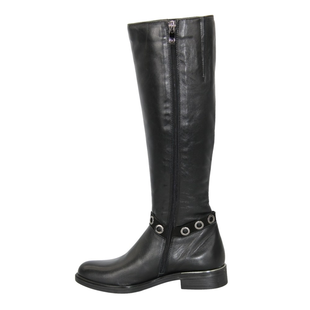 Women's black winter boots NESSI (Poland) model 4318