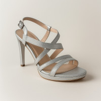 Босоножки серебристые Sala Польша 9176-1476 4471 празничные на высоком каблуке из натуральной кожи