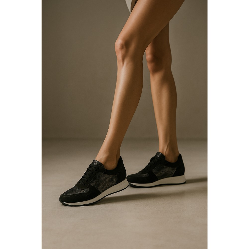 Жіночі демісезонні шкіряні кросівки Contes 465 4515