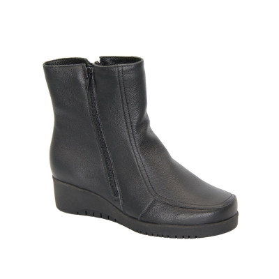 Women's black boots Wasak Poland 0404-czarny 4553 Women's black boots Wasak Poland 0404-czarny 4553