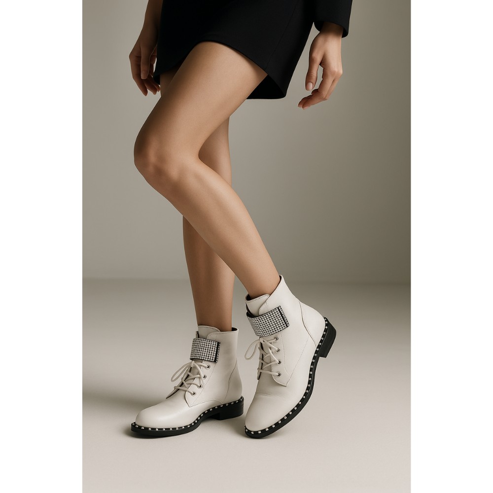 Жіночі білі демісезонні черевики NESSI 19614-bialy-412 4568