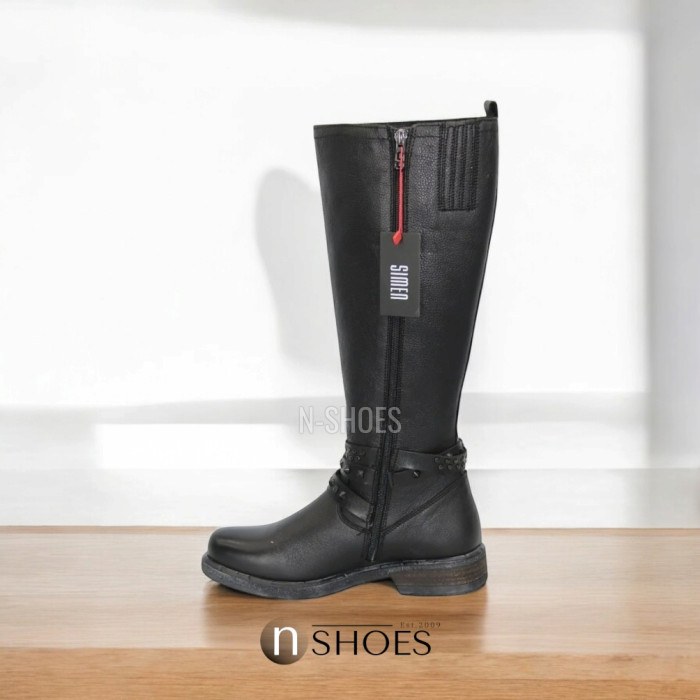 Women's black winter boots SIMEN (Poland) model 4595