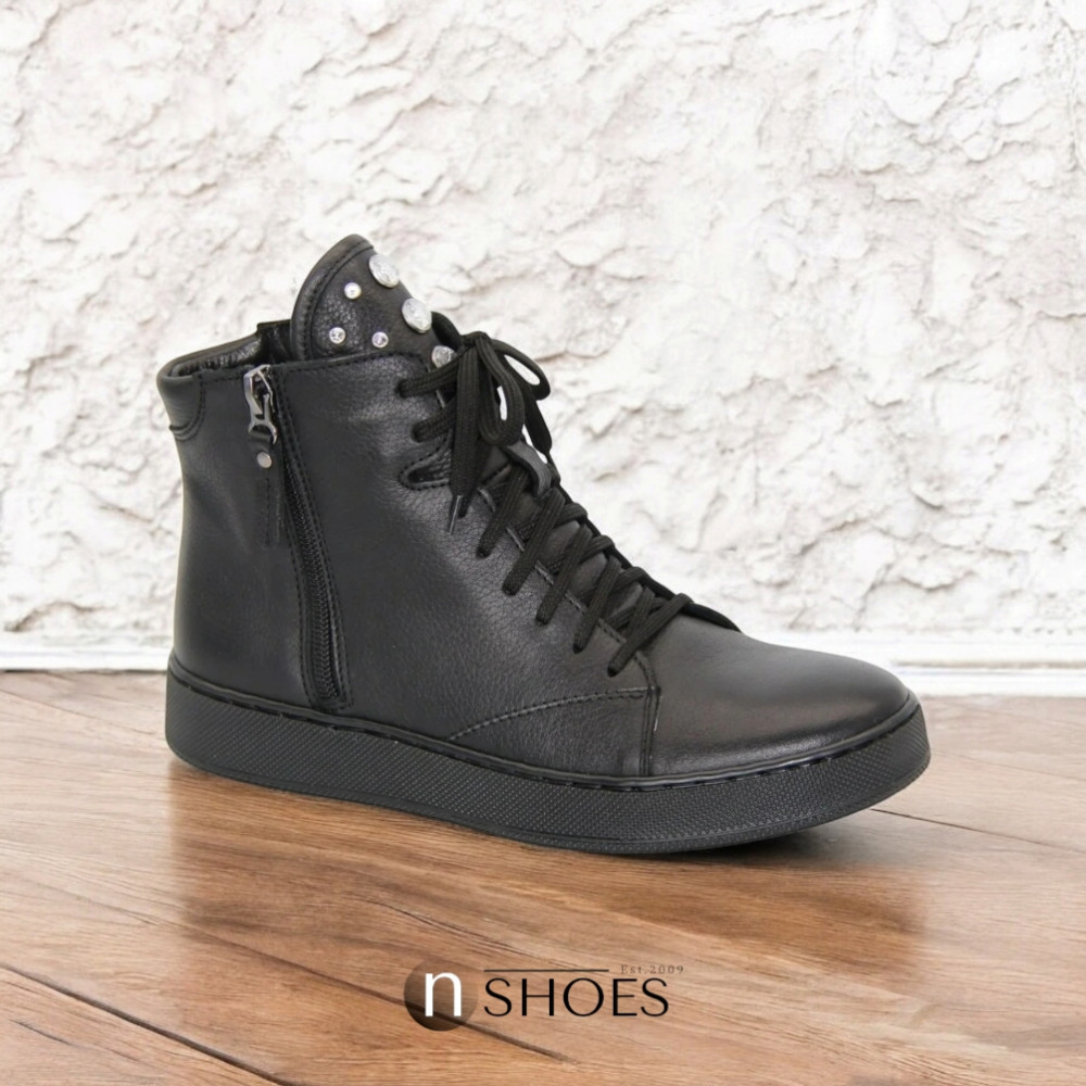 Women's black boots demi-season Simen (Poland) model 4606