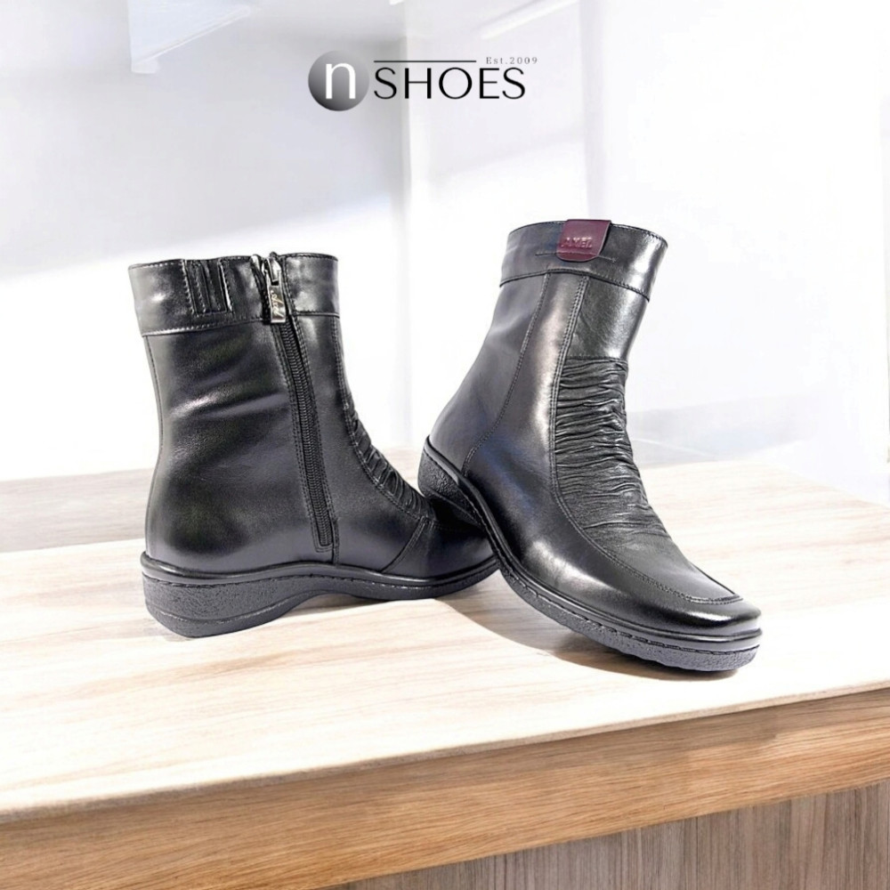 Жіноче чорне зимове взуття Axel 4336-czarny-rubin 4610