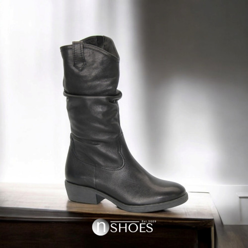 Жіночі чорні демісезонні ботинки-сапоги Kordel 1994 czar-206 4632 зі знижкою 41 розмір з натуральної шкіри від польської фабрики Жіночі чорні демісезонні ботинки-сапоги Kordel 1994 czar-206 4632 зі знижкою 41 розмір з натуральної шкіри від польської фабрики