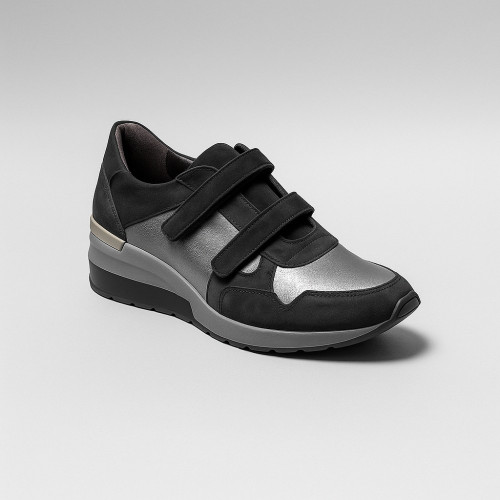 Women's black leather sneakers Steizer 4648 on a wedge made of genuine leather from a Polish manufacturer