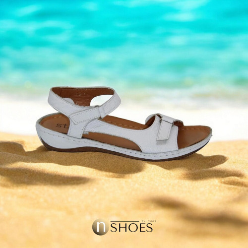 Жіночі білі босоніжки Steizer k131-bialy-rv 4660 на платформі та липучках з натуральної шкіри від польської фабрики