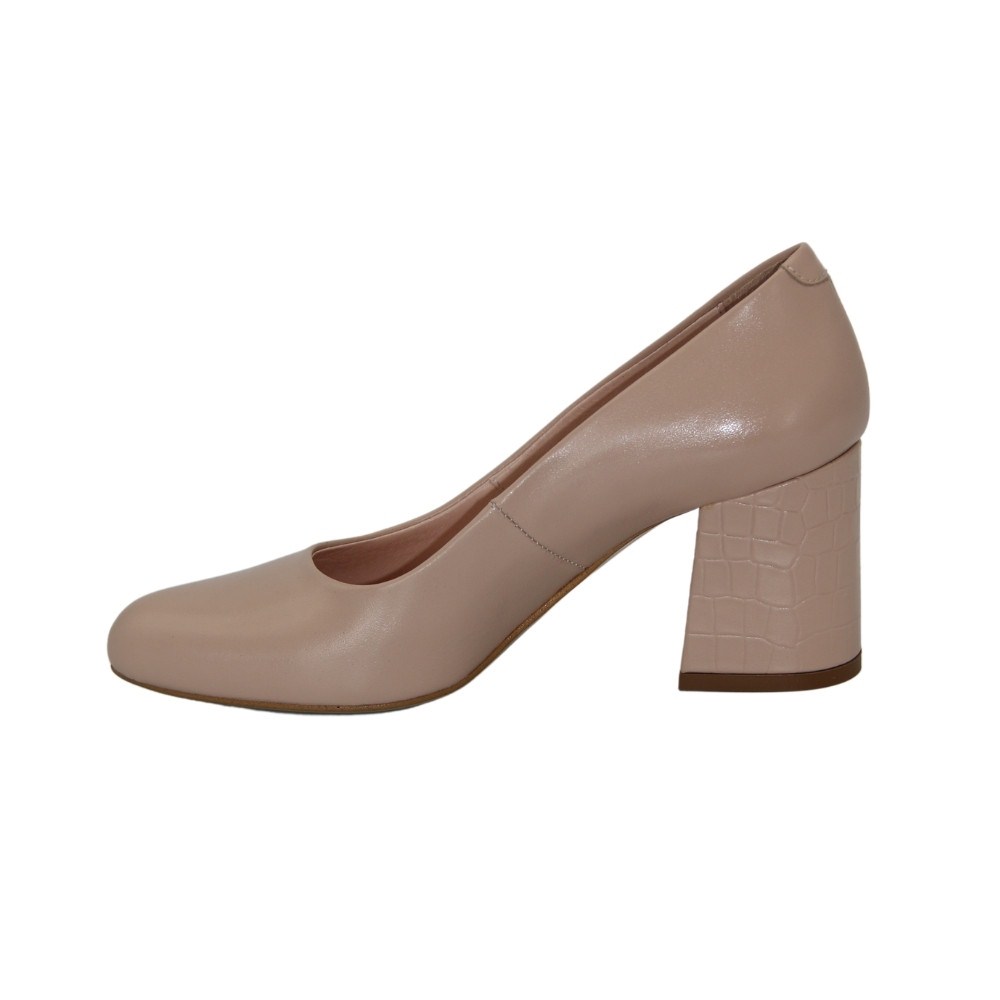 Women's beige mid-heeled pumps Visconi (Poland) model 4672