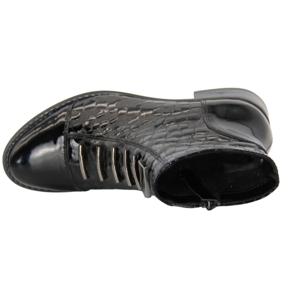 Жіночі чорні черевики демісезонні Contes (Польща) модель 4816