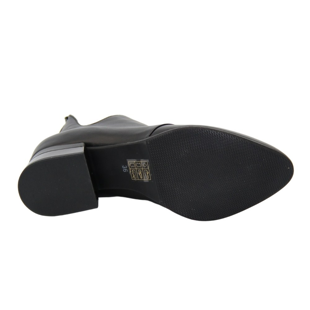 Жіночі чорні туфлі демісезонні Bellum (Польща) модель 5095