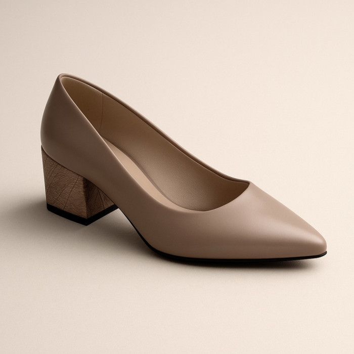 Women's beige shoes Kaniowski (Poland) model 5122