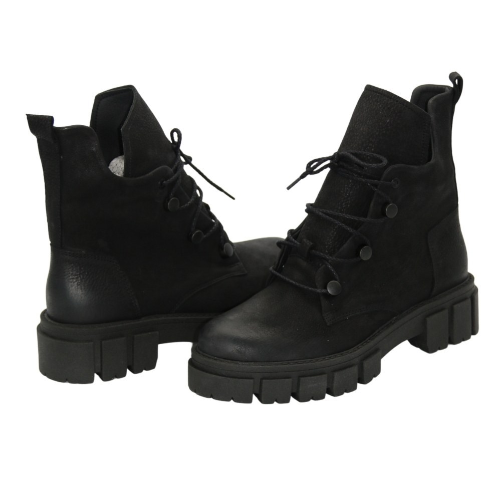 Women's black boots at demi-season Steizer (Poland) model 5124