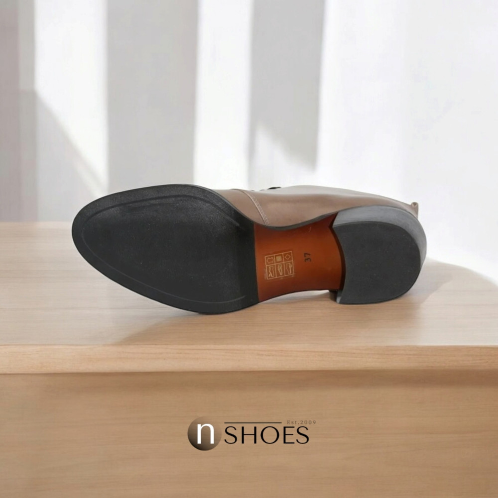 Жіночі бежеві черевики Solo Femme 24722-03-m32-000-50-00 5144