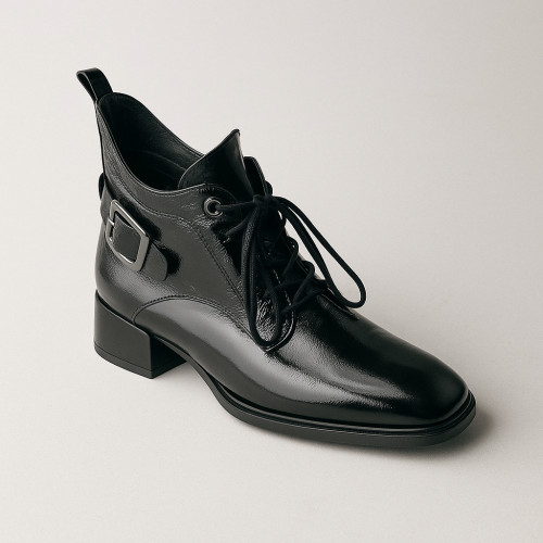 Жіночі чорні лакові демісезонні черевики ботильйони Bellum 5724-161-2-kris-3-2-21z 5165 з натуральної лакової шкіри 36 та 38 розмір зі знижкою від польської фабрики Жіночі чорні лакові демісезонні черевики ботильйони Bellum 5724-161-2-kris-3-2-21z 5165 з натуральної лакової шкіри 36 та 38 розмір зі знижкою від польської фабрики