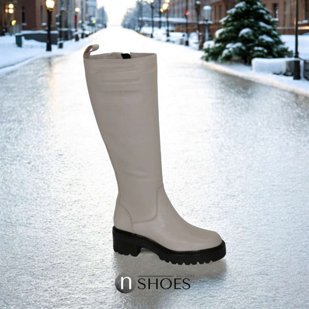 Women's beige boots Best but (Poland) model 5179