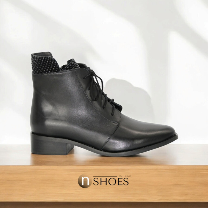 Women's black demi-season boots Bellum (Poland) model 5195