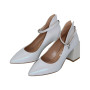Жіночі білі туфлі-човники з ремінцем Bellum (Польща) модель 5197