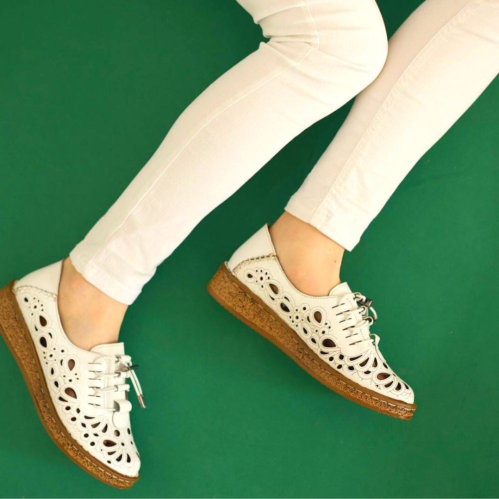 Женские белые мокасины с перфорацией Anna Lucci (Турция) модель 5209