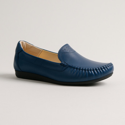 Women's comfortable moccasins Lesta Poland 161-3997-130a4 5229 made of genuine leather from a Polish factory Women's comfortable moccasins Lesta Poland 161-3997-130a4 5229 made of genuine leather from a Polish factory