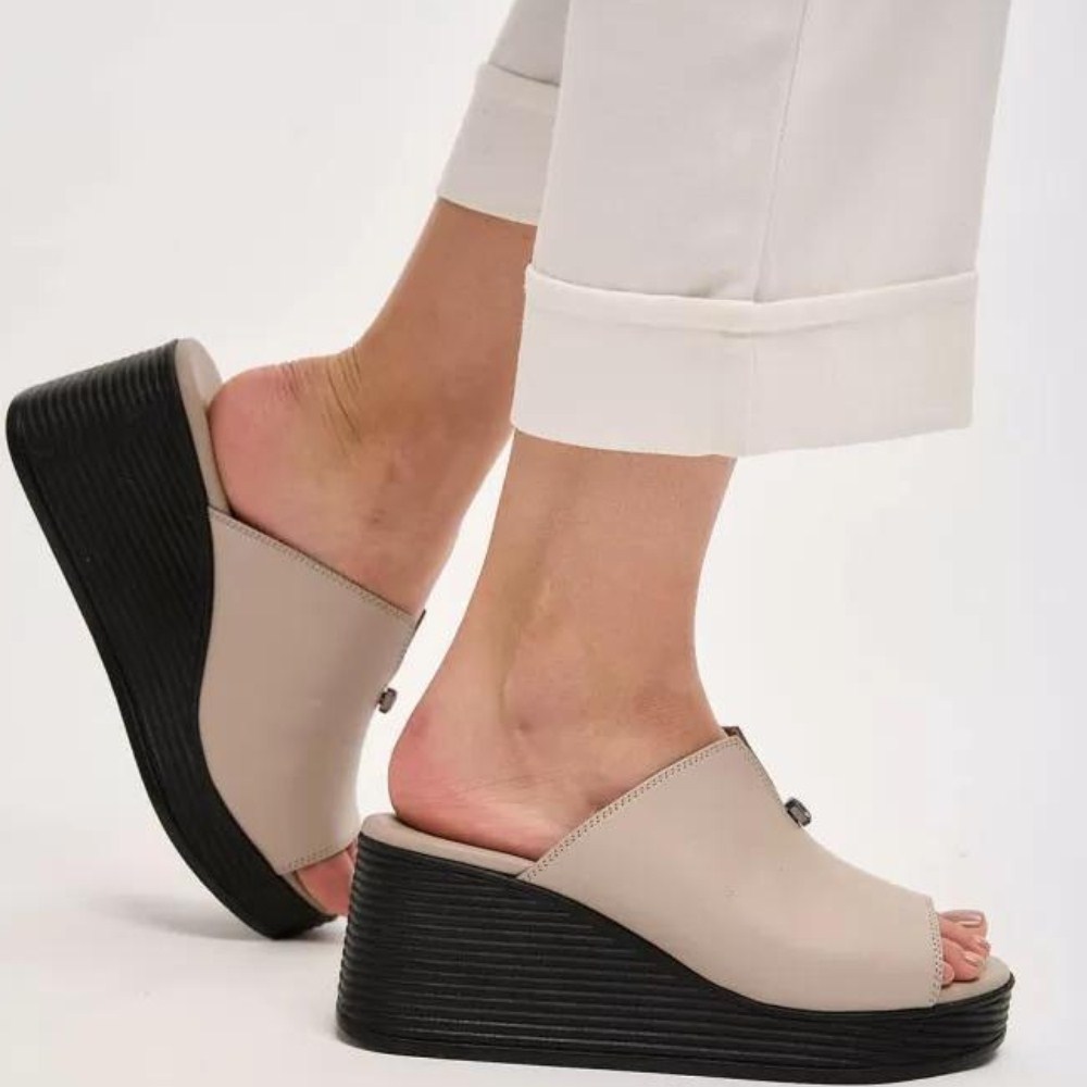 Шльопанці жіночі на платформі Fabio Monelli (Туреччина) модель 177297 5240