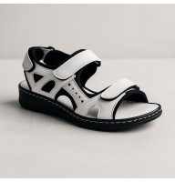 Женские туристические босоножки белые Lonza Турция 171813 176734 2051 WHITE 5243 из натуральной кожи