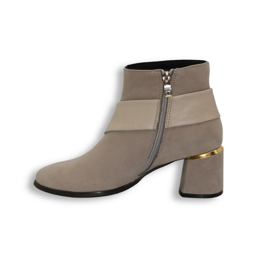 Жіночі бежеві черевики NESSI 19656-bez 4621