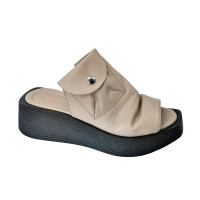 Женские бежевые шлепанцы на платформе сабо EvroModa 5782114 из натуральной кожи 4952
