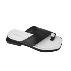 Women's black mobile flip-flops through the toe Evromoda Turkey 454-503-01T226102SYH 4976 made of genuine leather