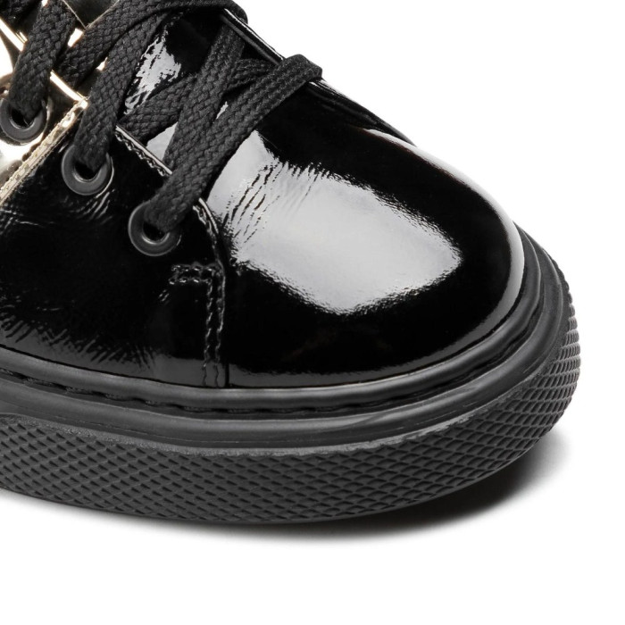 Women's leather sneakers NESSI (Poland) model 4993