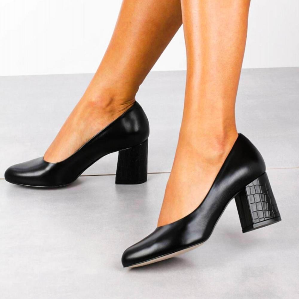 Women's black shoes Visconi (Poland) model 4996