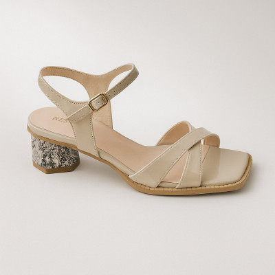 Women's beige elegant heeled sandals Best but 45071861806 napl bez 5053 made of genuine leather Women's beige elegant heeled sandals Best but 45071861806 napl bez 5053 made of genuine leather