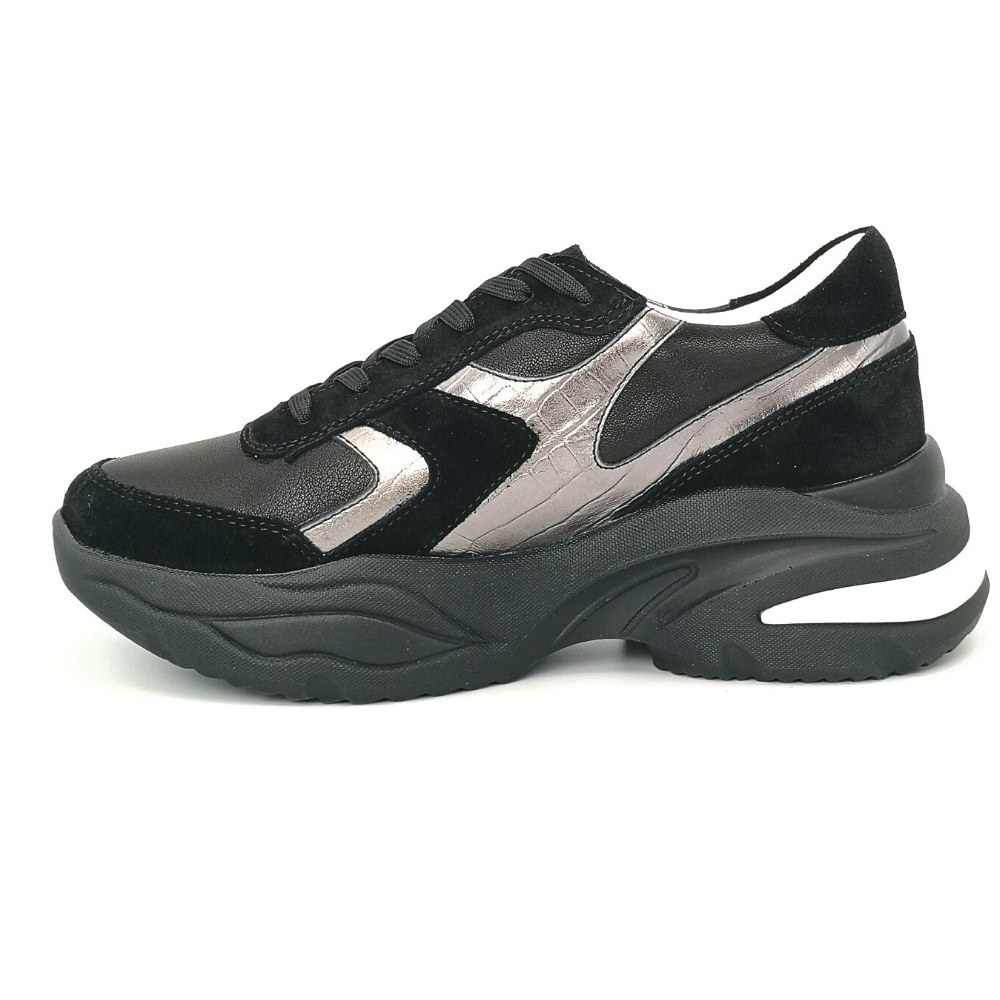 Кроссовки женские черные Badura (Польша) модель 5056
